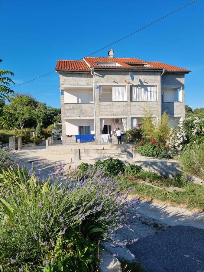 Apartmani Zekic 洛帕 外观 照片