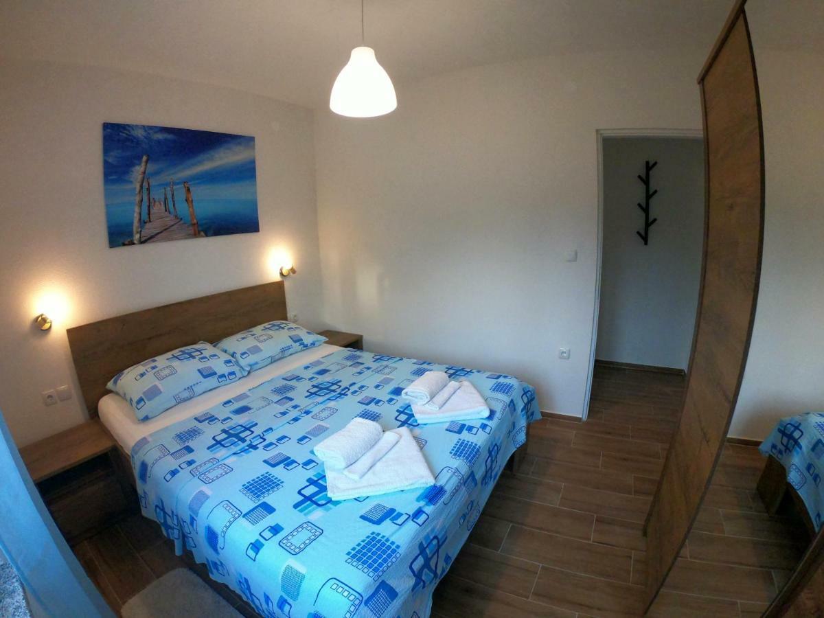 Apartmani Zekic 洛帕 外观 照片