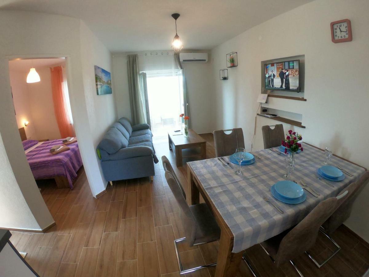 Apartmani Zekic 洛帕 外观 照片